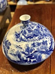 Con quay vuốt tay cảnh Sơn Thủy Hữu Tình