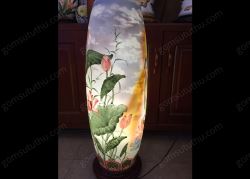 Đèn dáng trụ phật bà